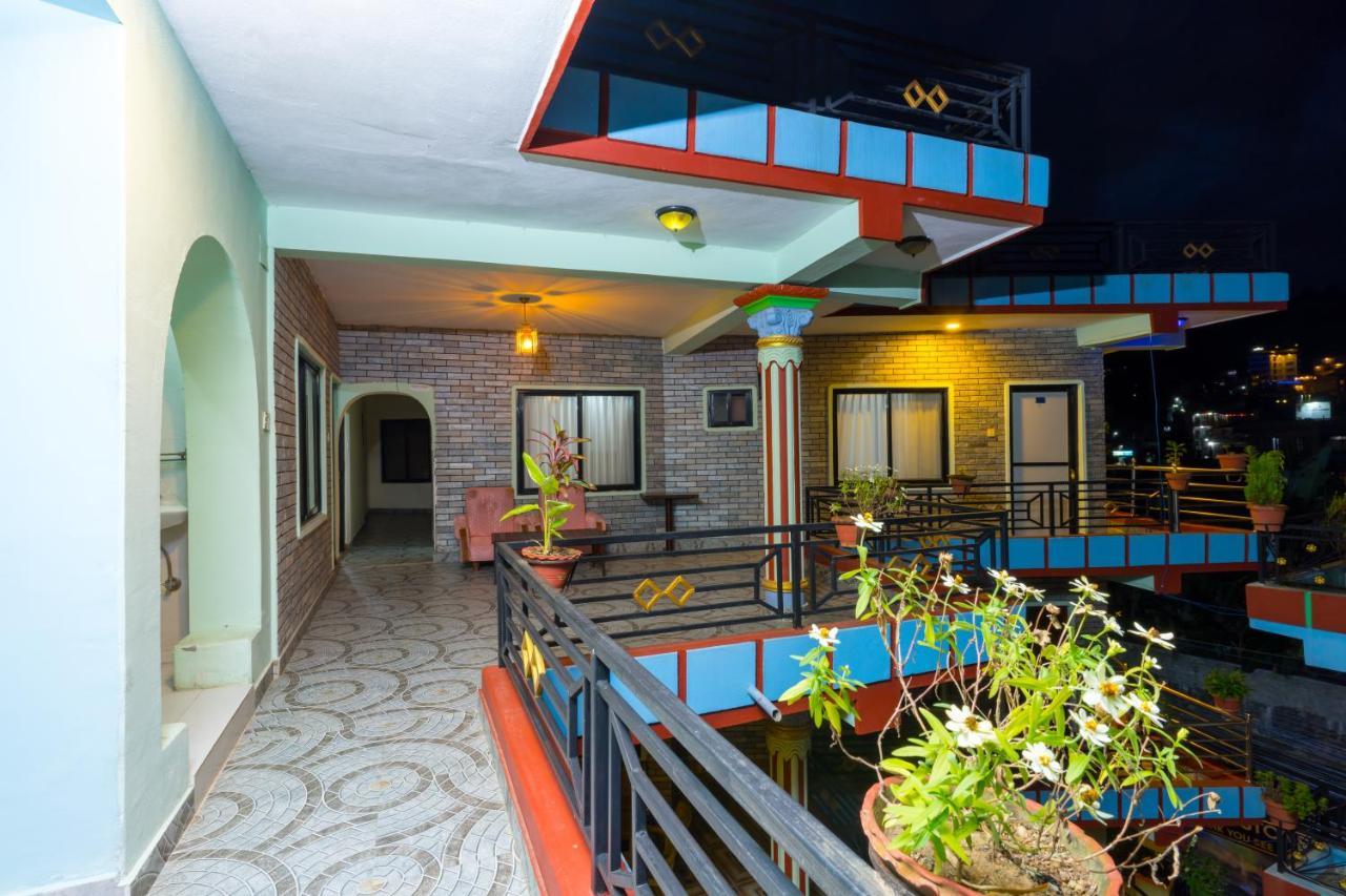 Hotel Stone House Pokhara Exterior foto